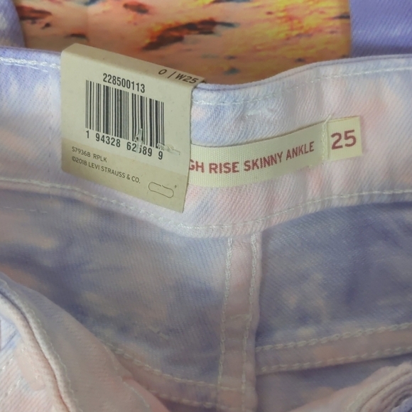 Levi's 721 High Rise Tye Dye Skinny Jeans Size 25 - Picture 3 of 6